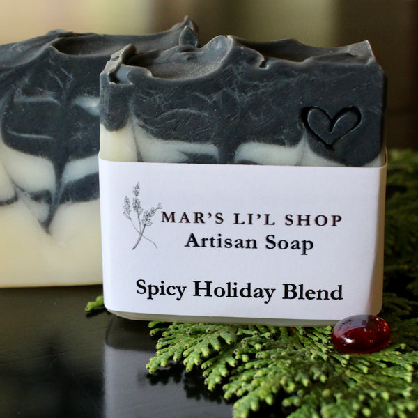 Celebrate the season with this bold and refreshing holiday blend. Eucalyptus, Scotch Pine, and Peppermint essential oils create a light, cool, woodsy aroma with a hint of spice, evoking crisp winter air and cozy nights.

Activated Charcoal gently detoxifies and cleanses, leaving skin feeling fresh, smooth, and revitalized. A festive favourite that brings warmth, freshness, and a touch of sparkle to your skincare ritual.